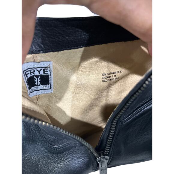 FRYE Stella Zip Short Ankle Heeled Black Leather Booties Sz 10 - Picture 5 of 10